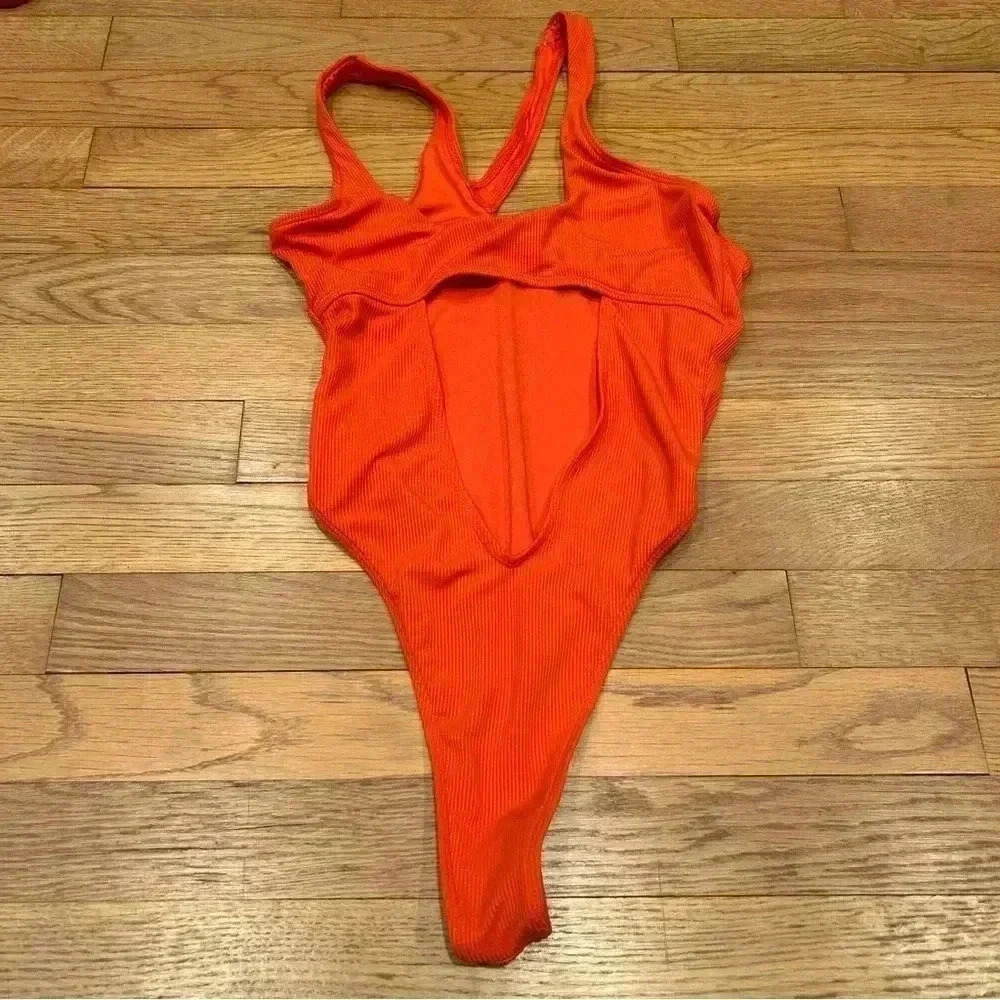 Icon Swim Mesh Cut Out Thong Cheeky Orange One Piece Swimsuit Women’s Size Small